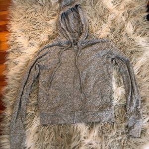 light, cropped sweatshirt- gray